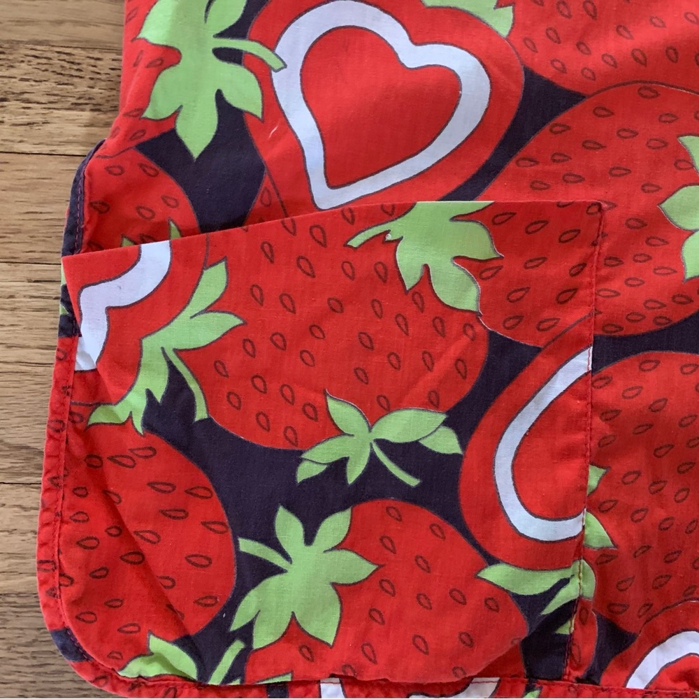 Vintage 1960s Strawberry & Heart Print Sleeveless Smock Top - M - Picture 5 of 11